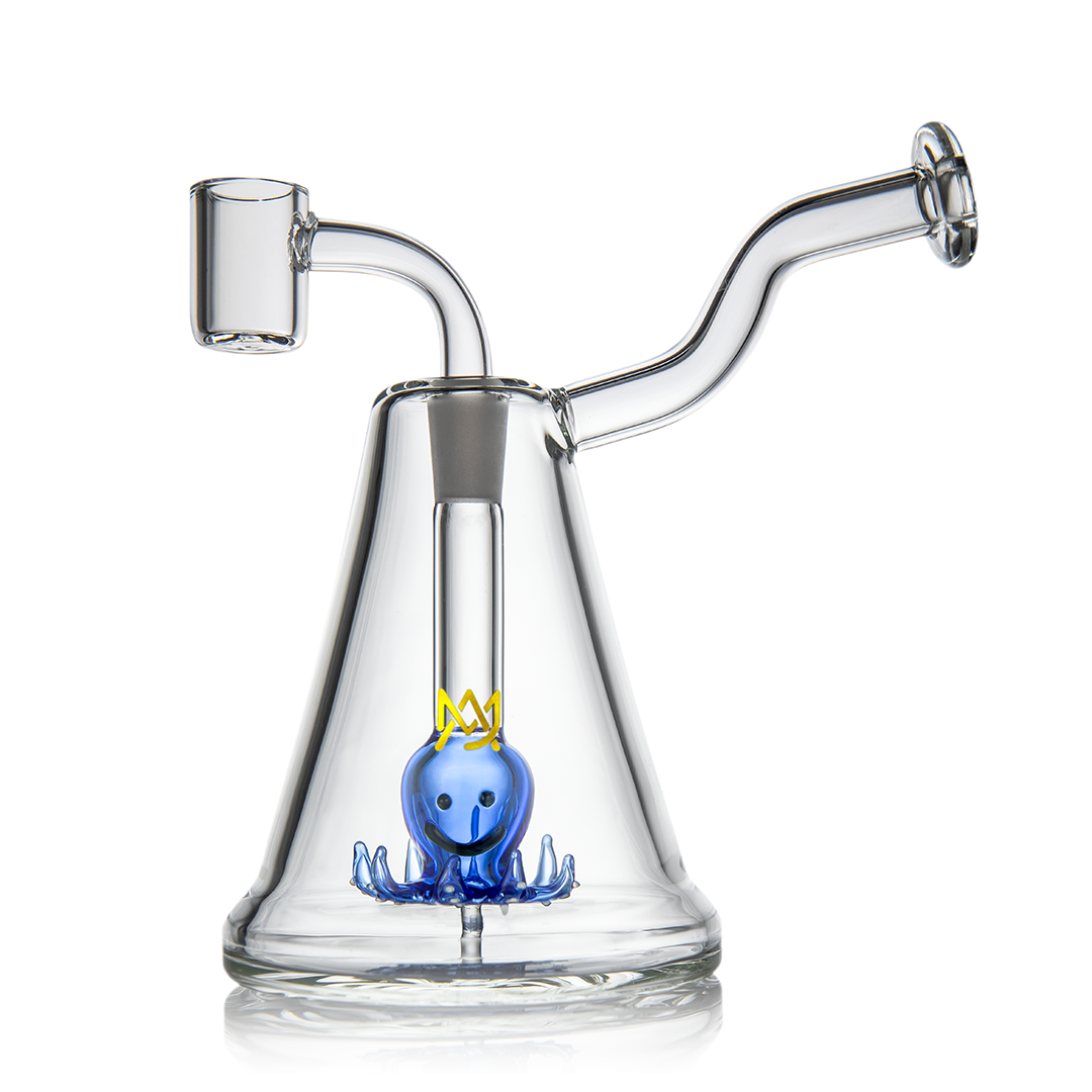  Octavius Mini Dab Rig with compact design and premium materials